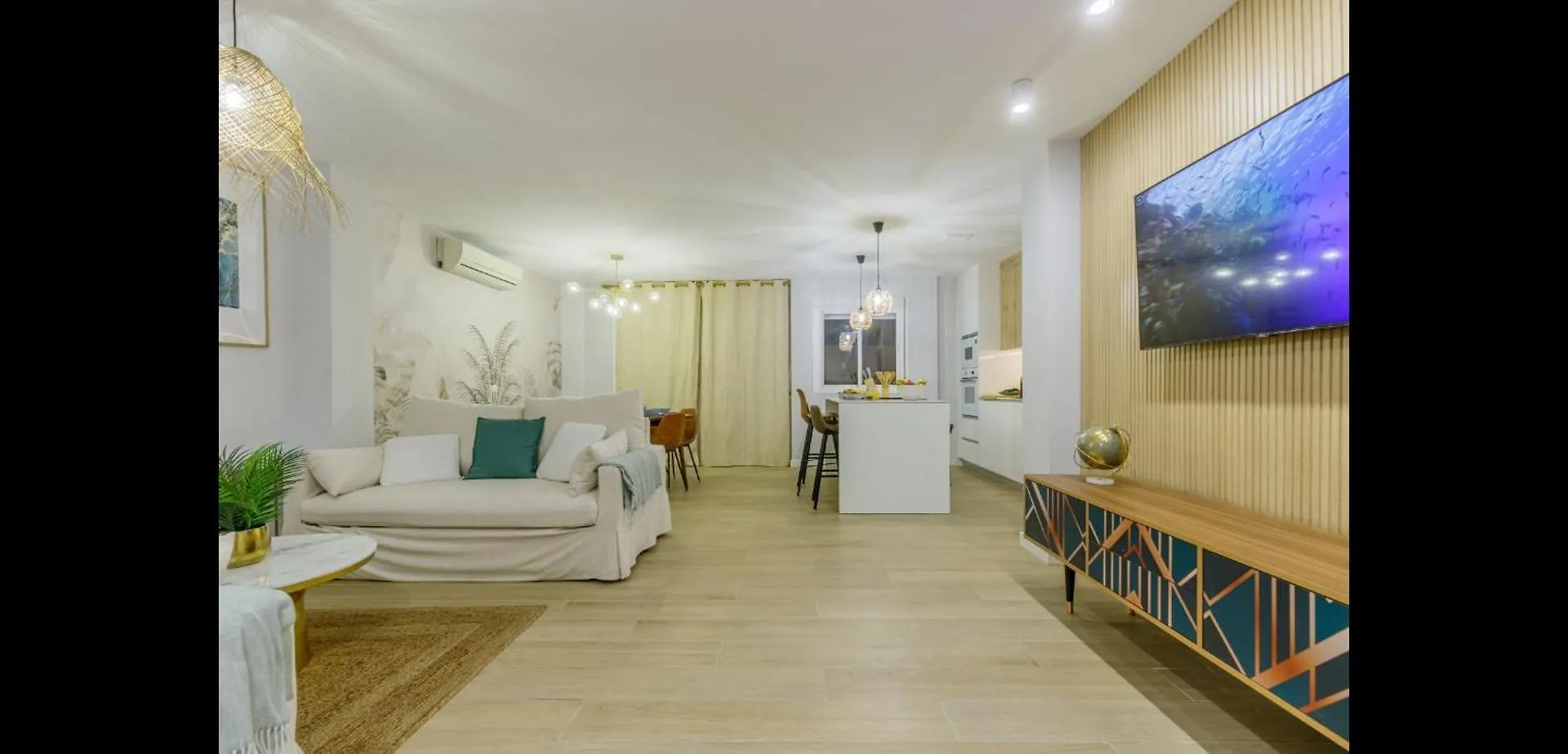 Picasso 2 Luxury Apartment Malaga Spain